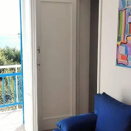 A 4 Passi Dal Mare *